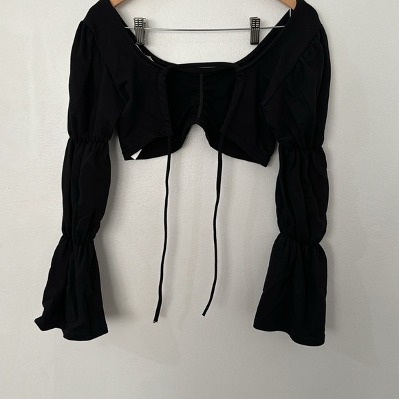 Long sleeve cherry mellow crop top pre-owned - Picture 5 of 8